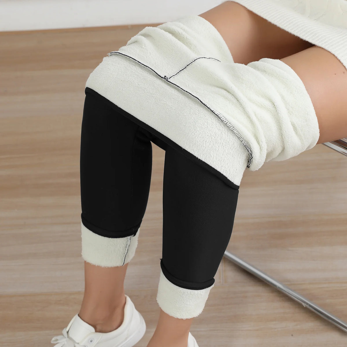 Women's Fleece Velvet Leggings – Warm Thickened High Waist Tights for Autumn & Winter