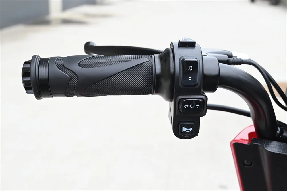 Foldable 4-Wheel Mobility Scooter – 250W Dual Motor, 20–50 km Range