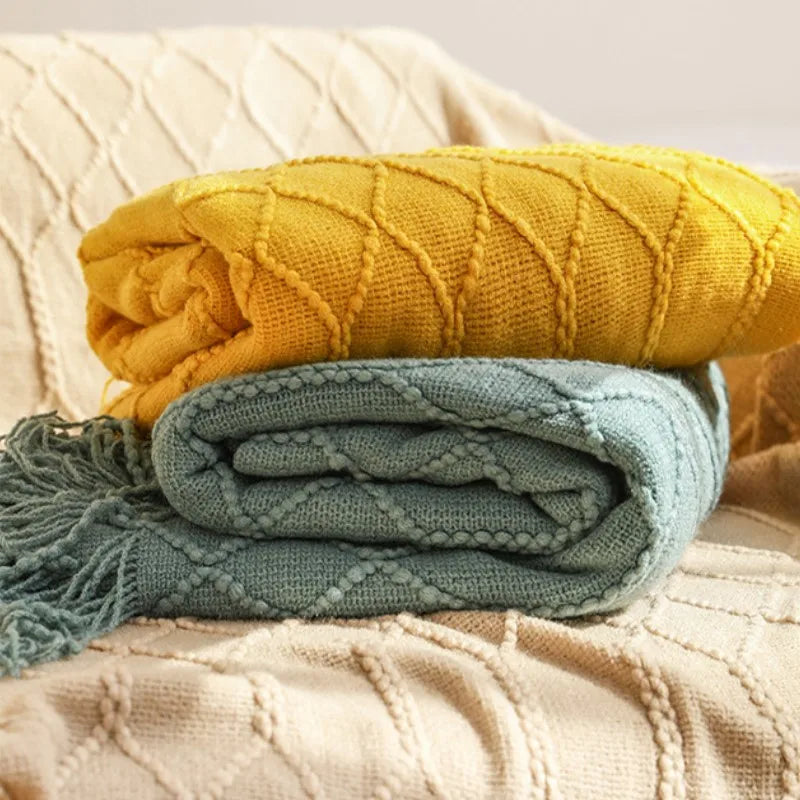 Knitted Acrylic Throw Blanket with Tassels – Chunky Farmhouse Style, 28 Colors & 2 Sizes