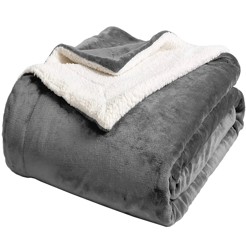Sherpa Fleece Blanket – Reversible Plush Throw