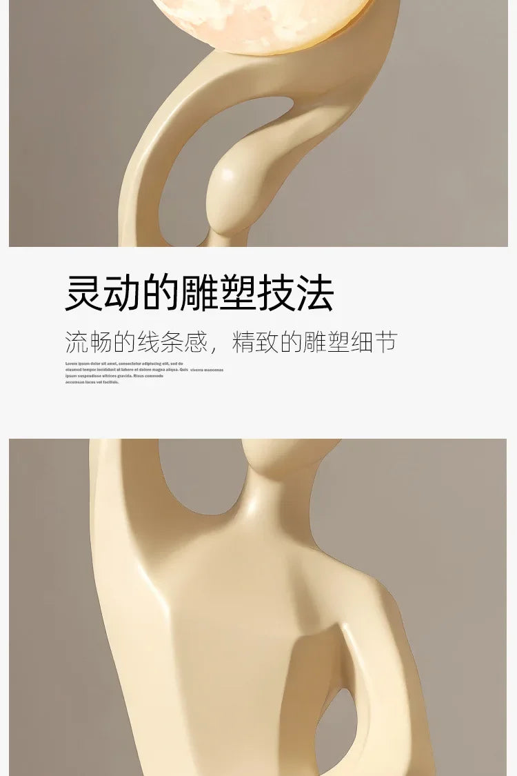 Sculptural Floor Lamp – 82 cm Black or Black-Gold