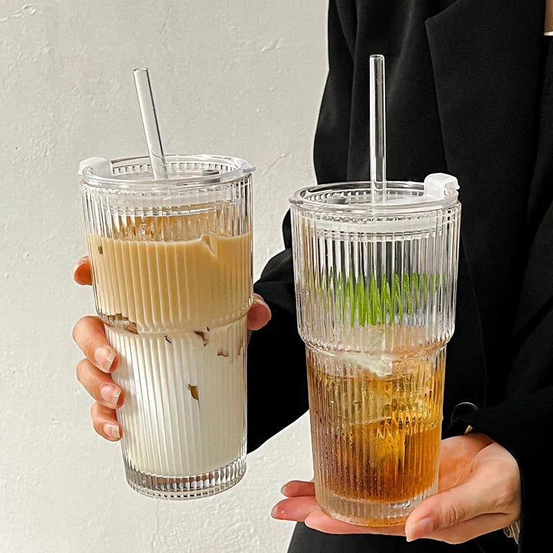 600ml Striped Borosilicate Glass Cup with Lid & Straw – Clear Iced Coffee & Smoothie Glass, CE Certified