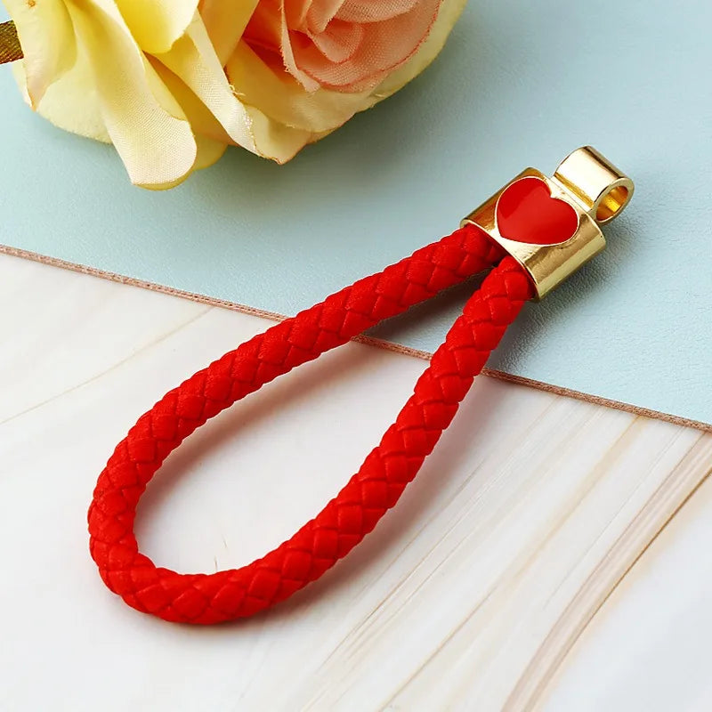 Cute Metal Horse Keychain – Zinc Alloy Bag Pendant Key Ring Gift for Women & Men