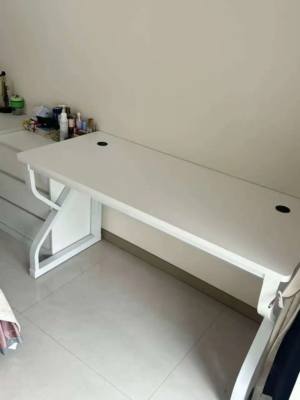 Solid Wood Core Gaming & Home Office Desk — E0 Eco-Friendly, Dual Cable Management, Multiple Sizes & Styles