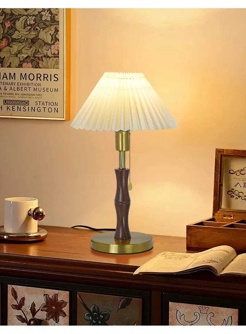 Pleated Shade Lamp – Retro Floor & Table Options