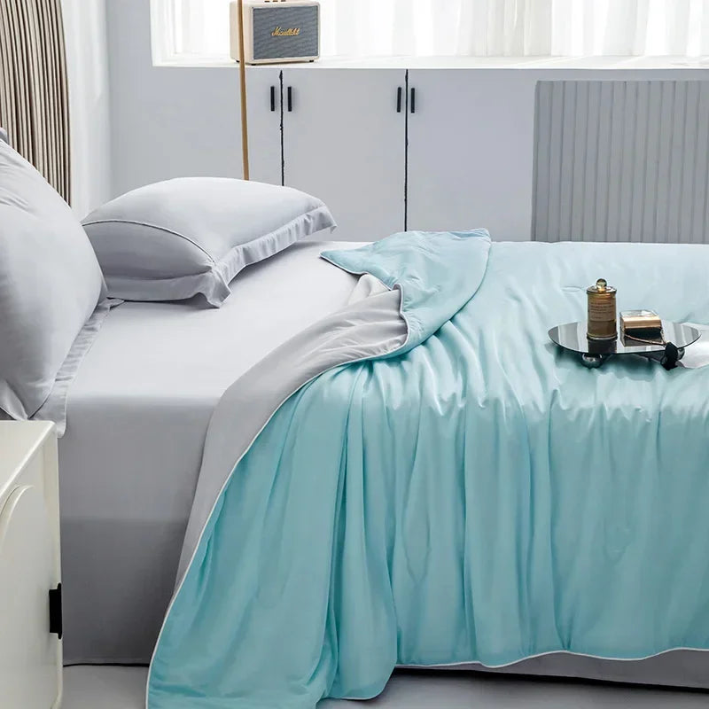 Ice Silk Cooling Blanket – Lightweight Smooth Summer Comforter, Twin & King, Air Condition Quilt