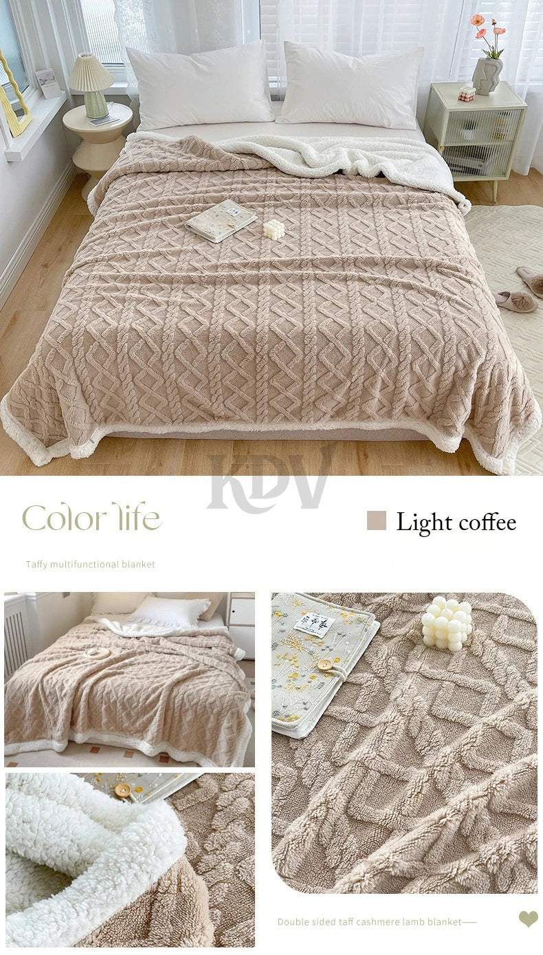Double-Layer Fleece Blanket – Plush Sofa & Bed Comfort
