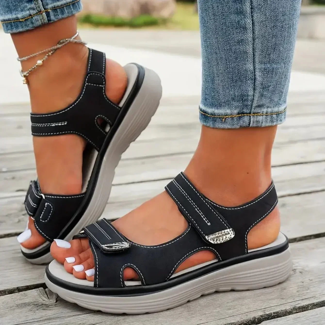 Women's Fashion Platform Sandals 2025 – Lightweight Travel Beach Slippers