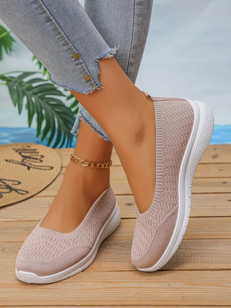 Women's Soft Sole Comfortable Sneakers – Lightweight Summer 2026 Shoes