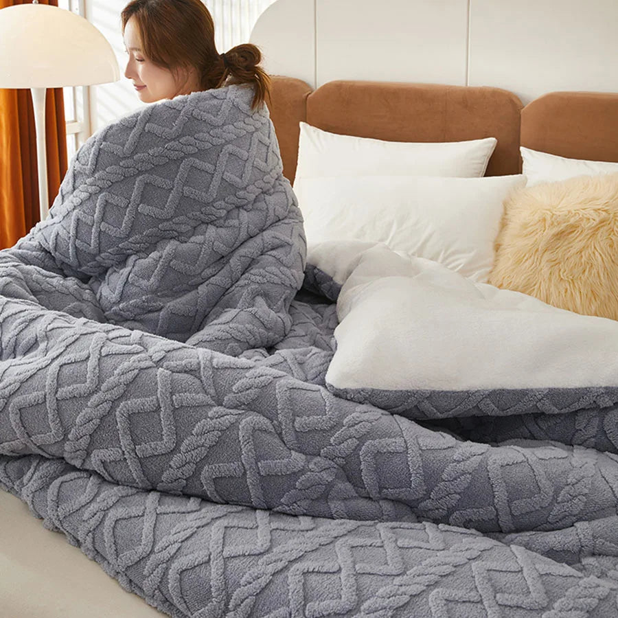 Thick Fleece Bed Blanket – Faux Lamb Plush Comfort