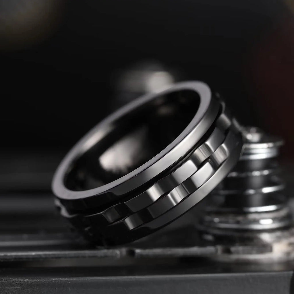 Punk Spinner Anxiety Fidget Ring — Stainless Steel Gear Chain Design for Men & Women