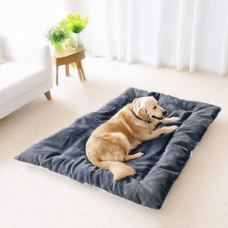 Extra Large Plush Dog Bed – Thickened Super Soft Pet Mat & Crate Liner for Small, Medium & Large Dogs