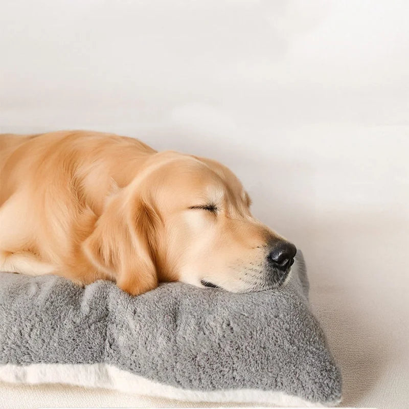Extra Large Plush Dog Bed – Thickened Super Soft Pet Mat & Crate Liner for Small, Medium & Large Dogs