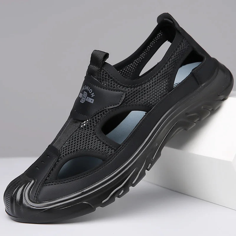 Men's Breathable Mesh Slip-On Sandals – Lightweight Non-Slip Beach & Casual Shoes