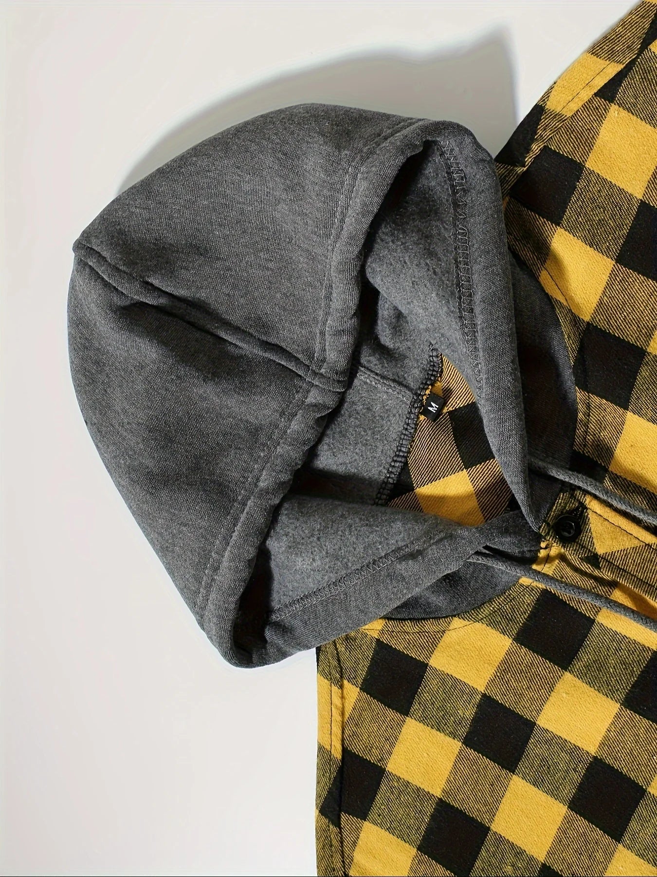 Men's Plaid Hooded Long Sleeve Shirt — Casual Flannel-Style Shirt Jacket