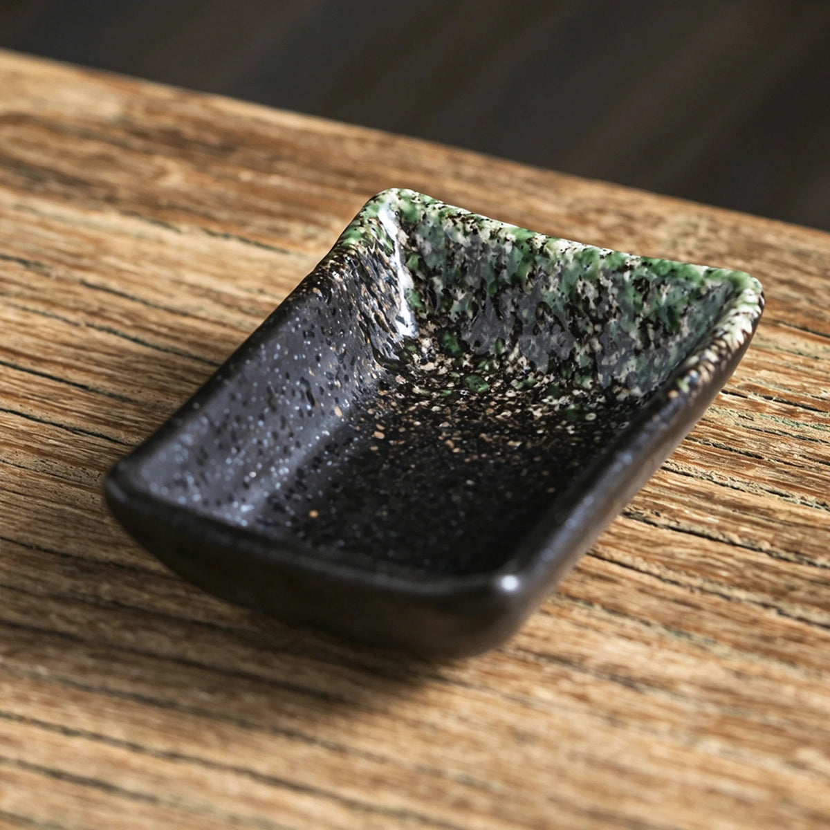 Ceramic Soy Sauce Dish – Japanese-Style Rectangular Bowl