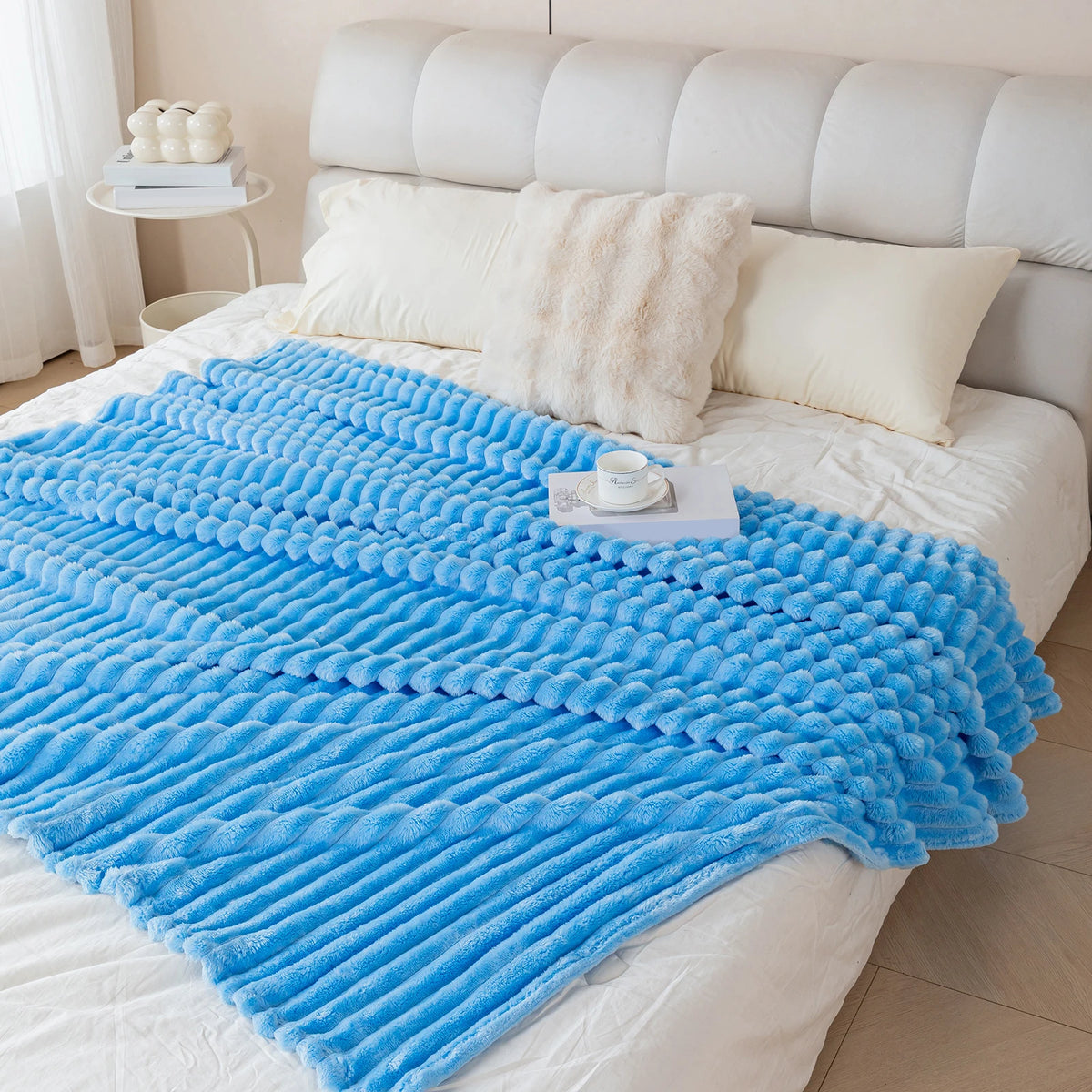 Soft Flannel Blanket – Warm Nap Throw in Multiple Colors, Christmas Gift Blanket