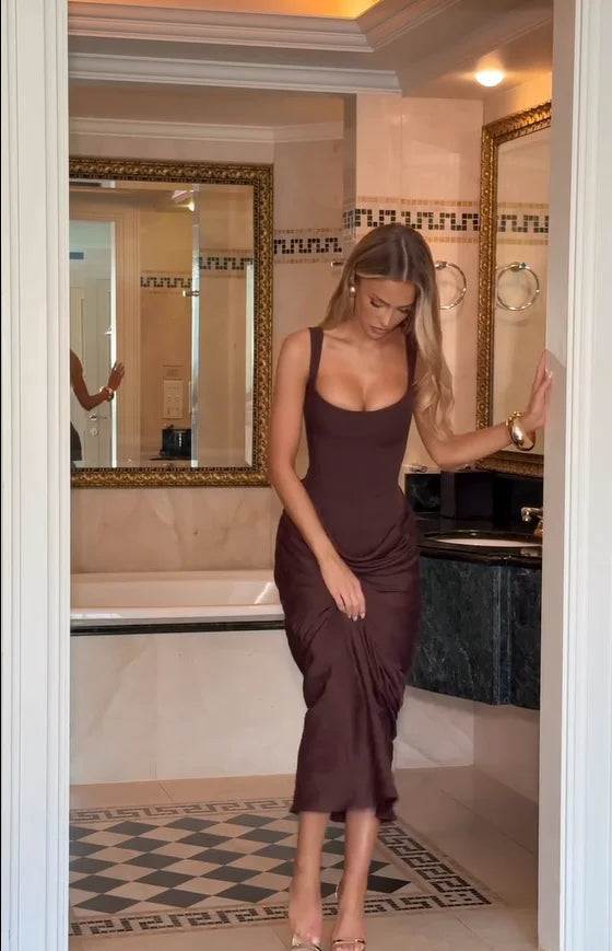 Square Neck Pleated Sling Dress — Off-Shoulder Waist-Cinching Slim Evening Gown