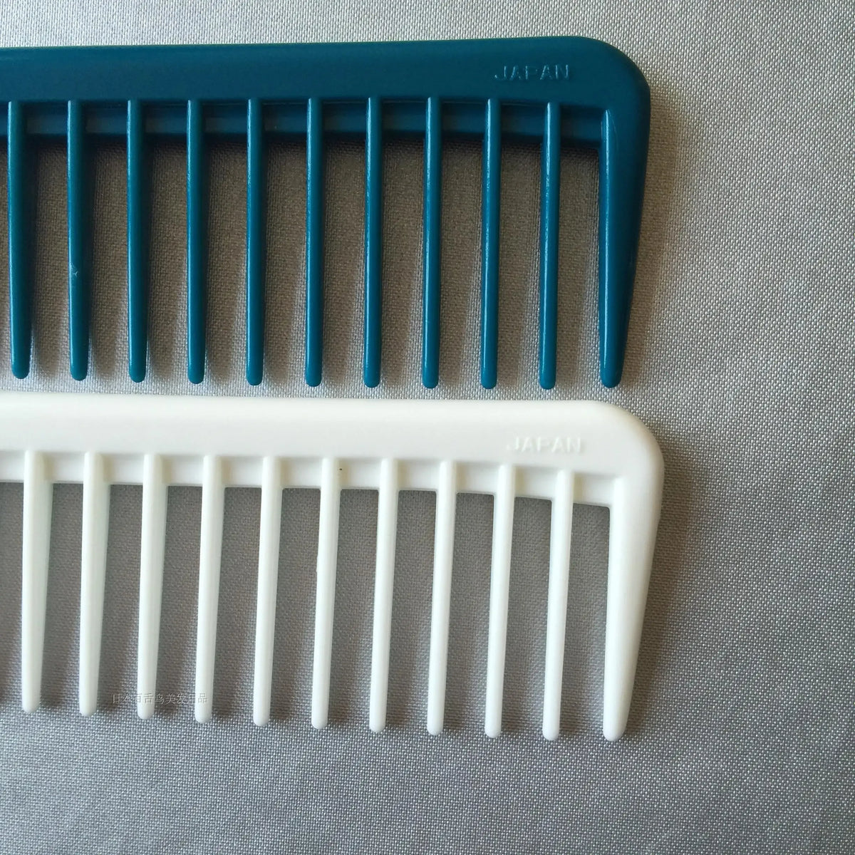 Professional Hair Cutting Comb – Anti-Static Fine Tooth Flat Head Barber Salon Tool