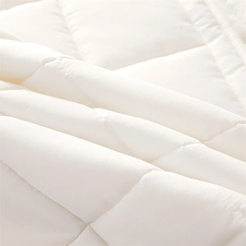 Six-Sided All-Inclusive Mattress Cover with Zipper – Thickened Quilted Protector, Custom Sizes