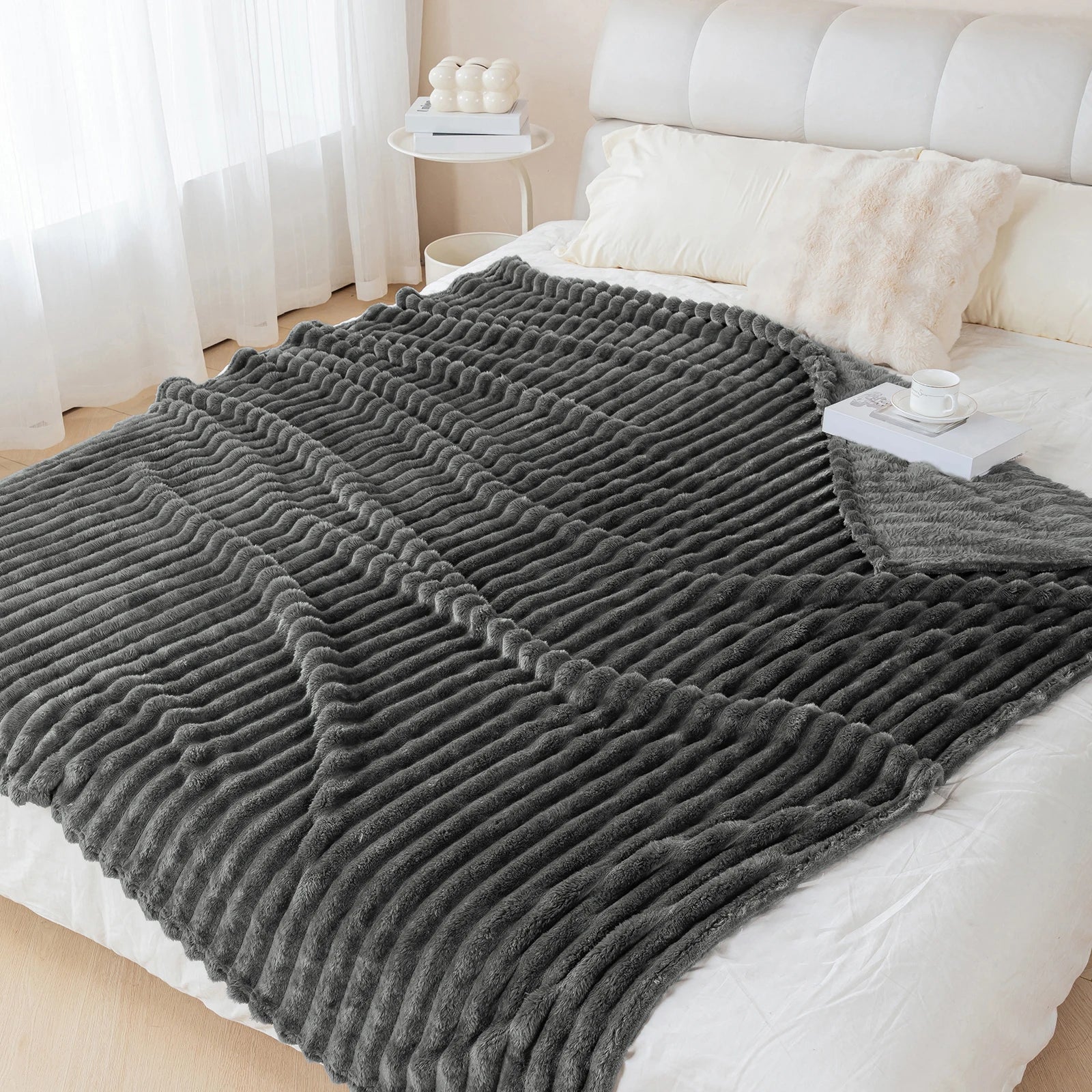 Soft Flannel Blanket – Warm Nap Throw in Multiple Colors, Christmas Gift Blanket