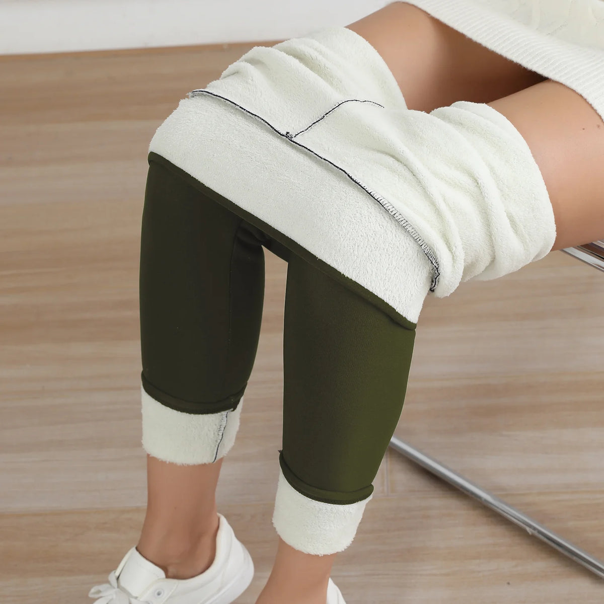 Women's Fleece Velvet Leggings – Warm Thickened High Waist Tights for Autumn & Winter