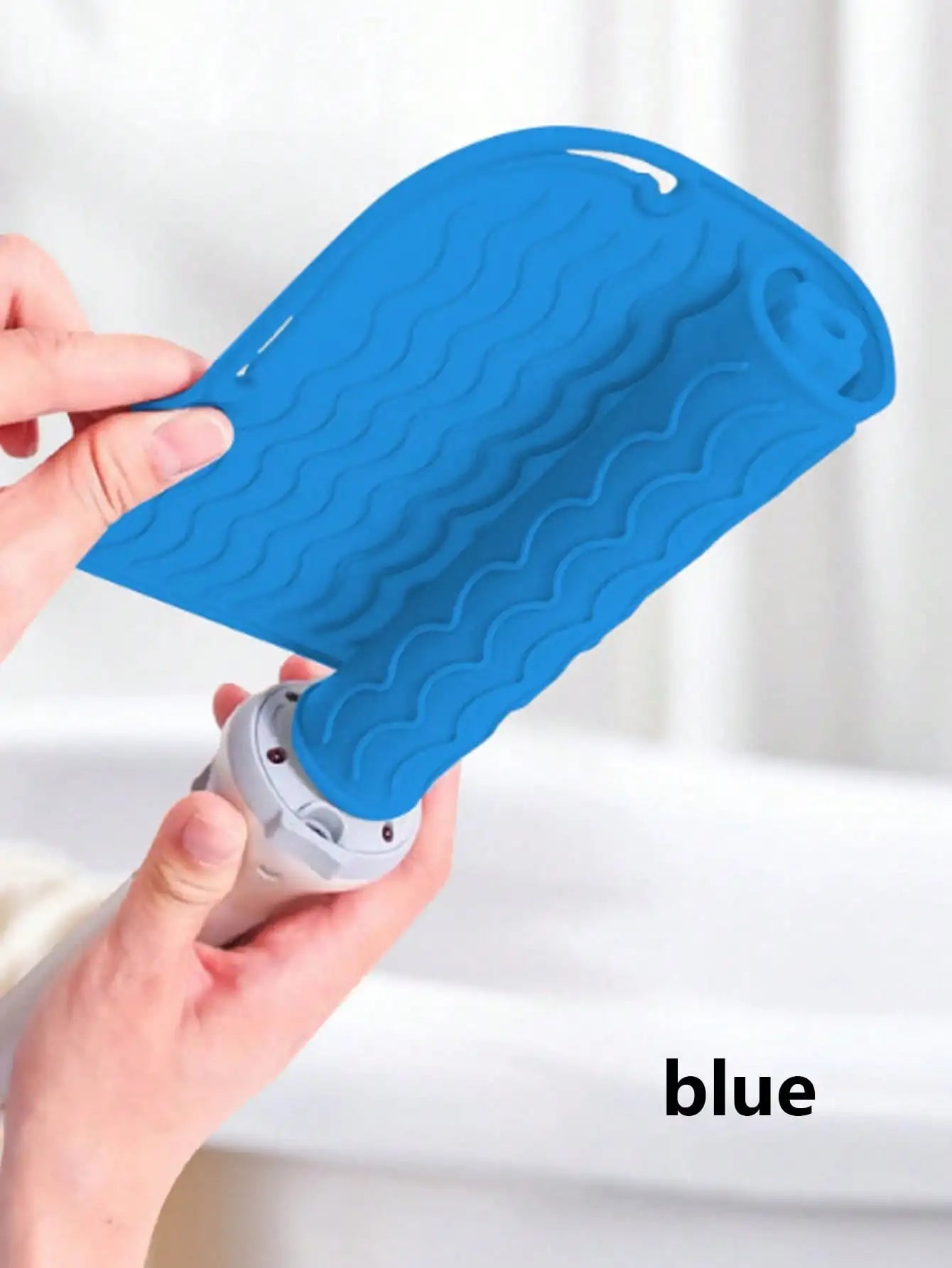 Silicone Heat Resistant Mat — Travel Hair Tool Pad for Flat Iron & Curling Iron