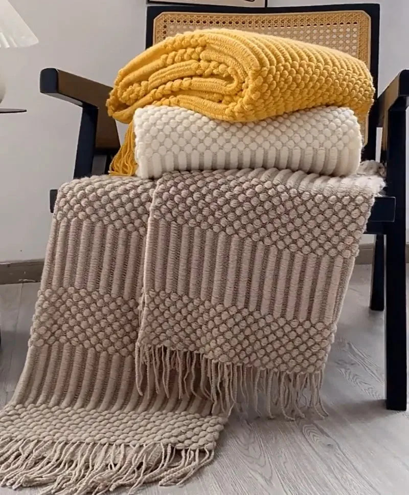 Knitted Acrylic Throw Blanket with Tassels – Chunky Farmhouse Style, 28 Colors & 2 Sizes