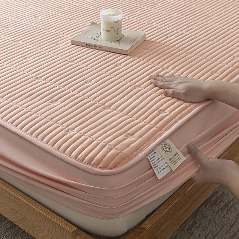 Waterproof Thickened Mattress Pad Protector – Embroidered Breathable Fitted Bed Cover, 140–180x200cm