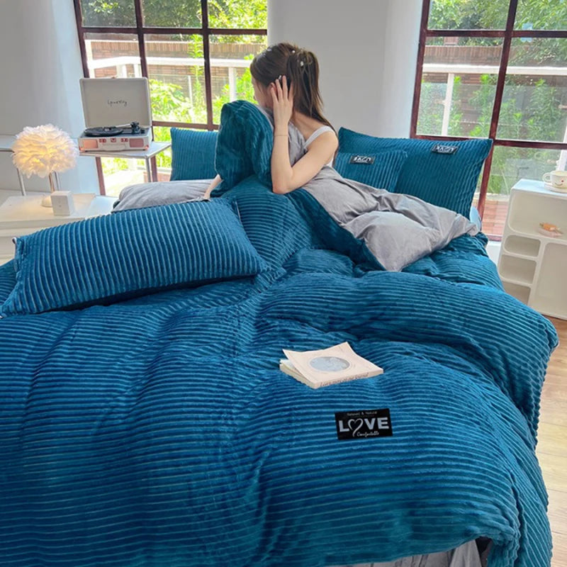 Double-Sided Velvet Duvet Cover Set – Warm Winter 3-Piece Bedding with Zipper & Corner Ties, 11 Colors & 4 Sizes