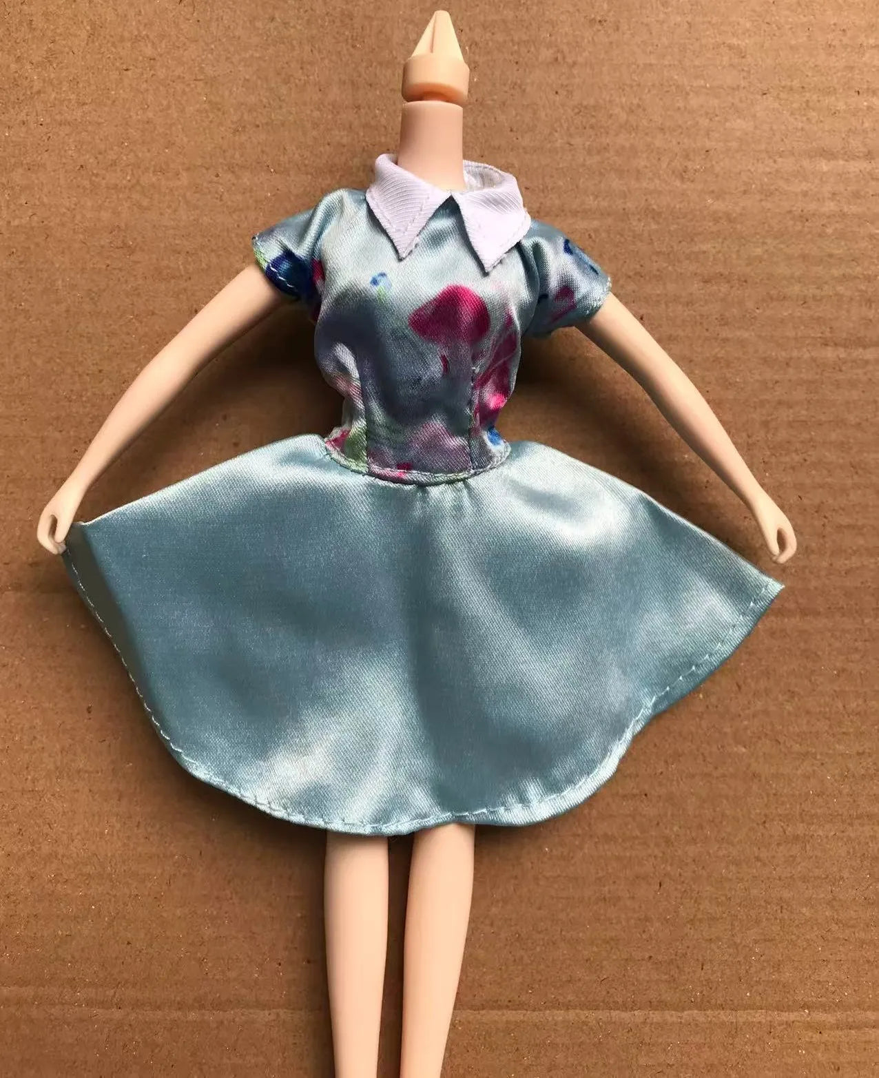 1/6 Scale Luxury Doll Dress — Fashion Clothes for Blythe, Jenny & Licca Dolls