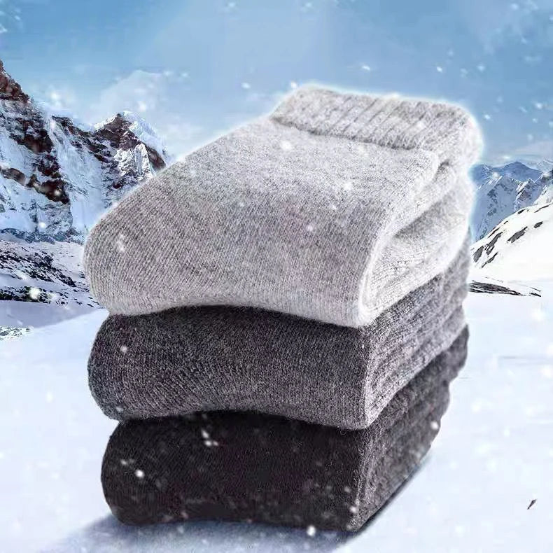 Thick Wool-Blend Winter Socks in Solid Colors