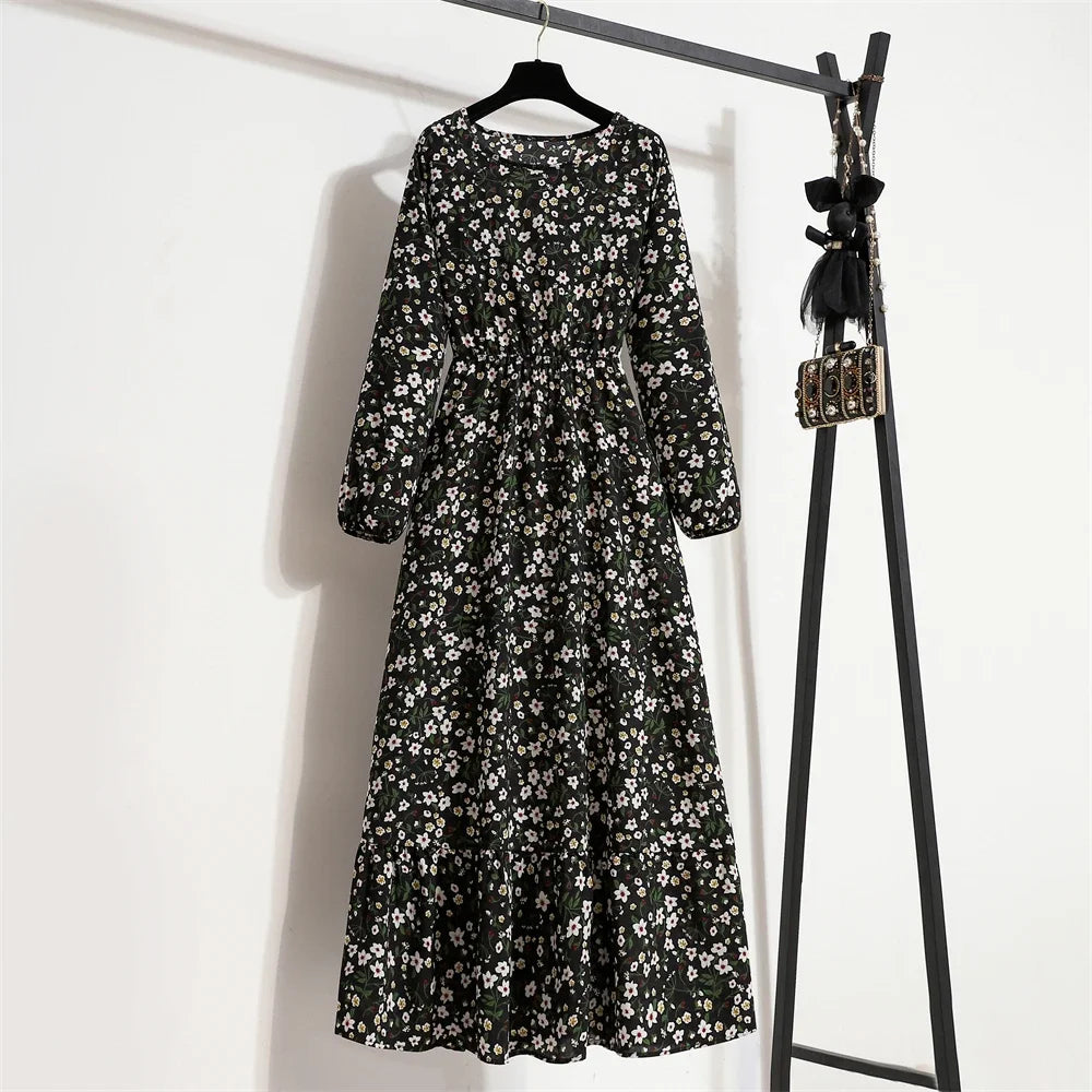 Full Sleeve Floral Geometry Print Boho Beach Party Dress — O-Neck Casual Maxi Dress