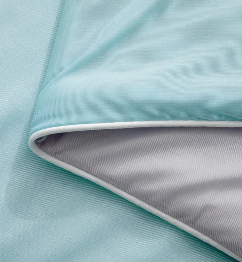 Ice Silk Cooling Blanket – Lightweight Smooth Summer Comforter, Twin & King, Air Condition Quilt
