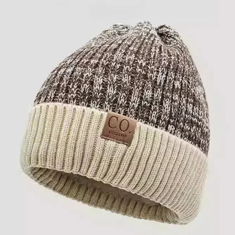 Unisex Two-Tone Fur Lined Winter Beanie Hat — Warm Knitted Fashion Cap for Men & Women