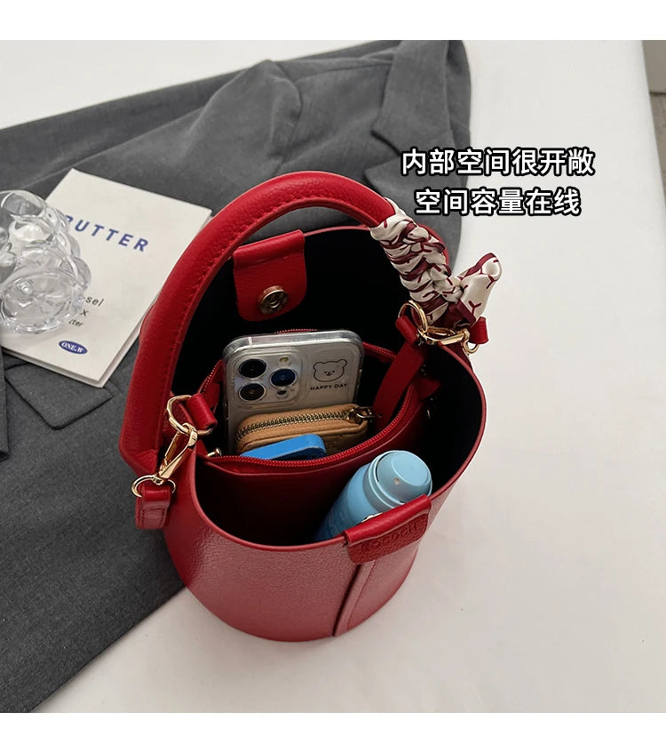 Fashion Simple PU Leather Bucket Shoulder Bag – Luxury Commuter Handbag for Women