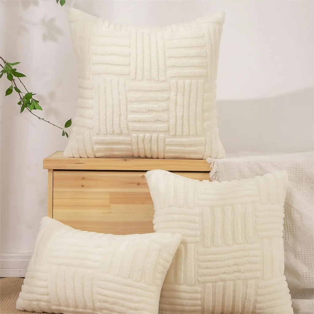 Super Soft Plush Pillow Cover – Nordic 3D Geometric Design, Hidden Zipper, Multiple Sizes