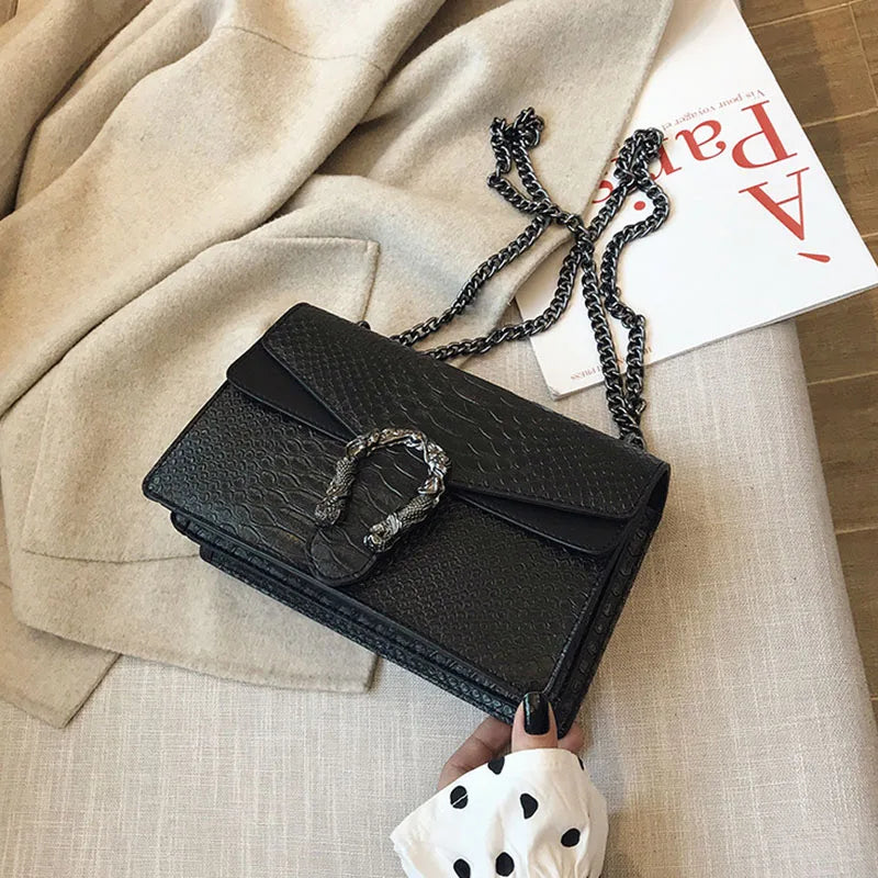 Retro Snake Pattern Chain Crossbody Square Bag – Fashion PU Leather Shoulder Bag for Women