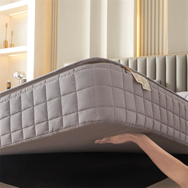 Six-Sided All-Inclusive Mattress Cover with Zipper – Thickened Quilted Protector, Custom Sizes