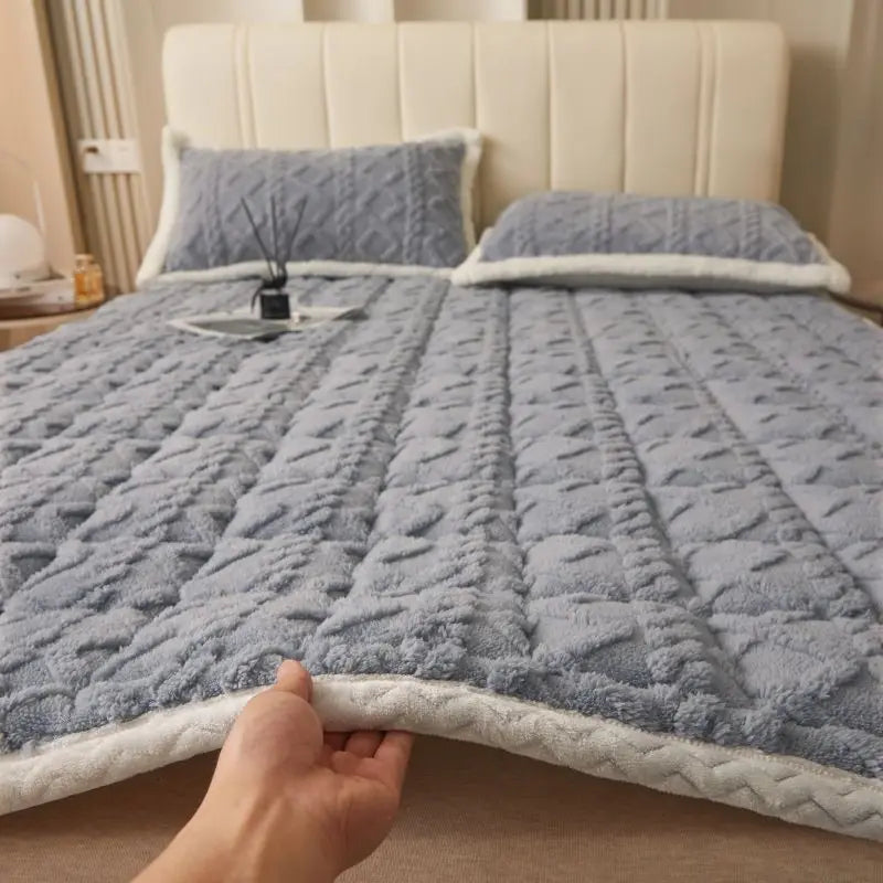 Thickened Warm Mattress Fitted Sheet – Non-Slip Elastic Band Mattress Cover, Multiple Sizes