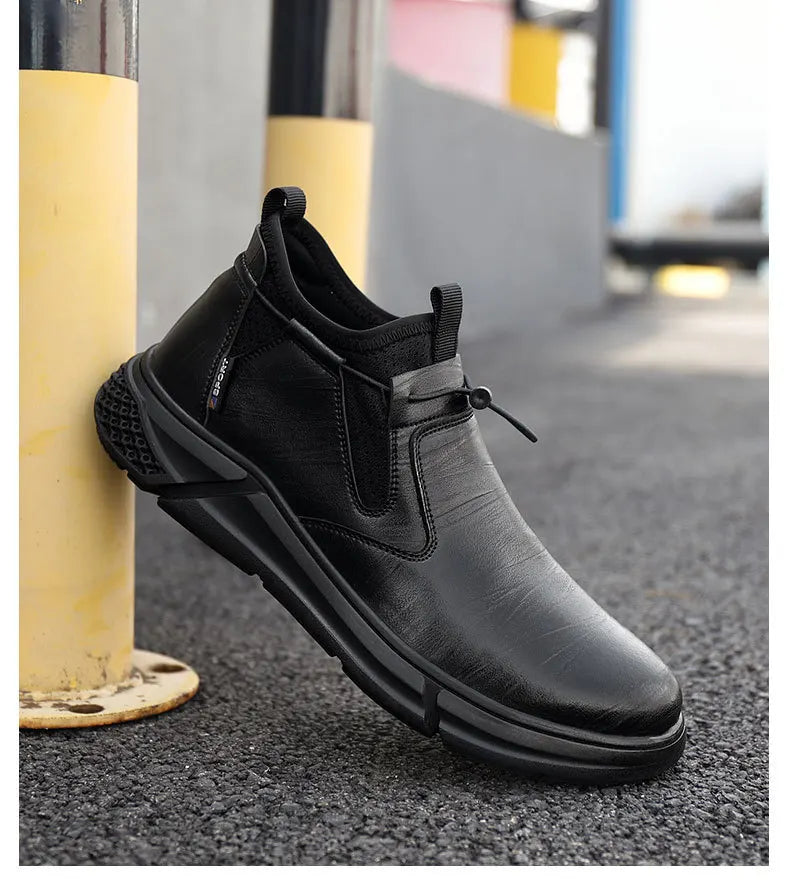 Men's Black Waterproof Metal-Toe Work Shoes