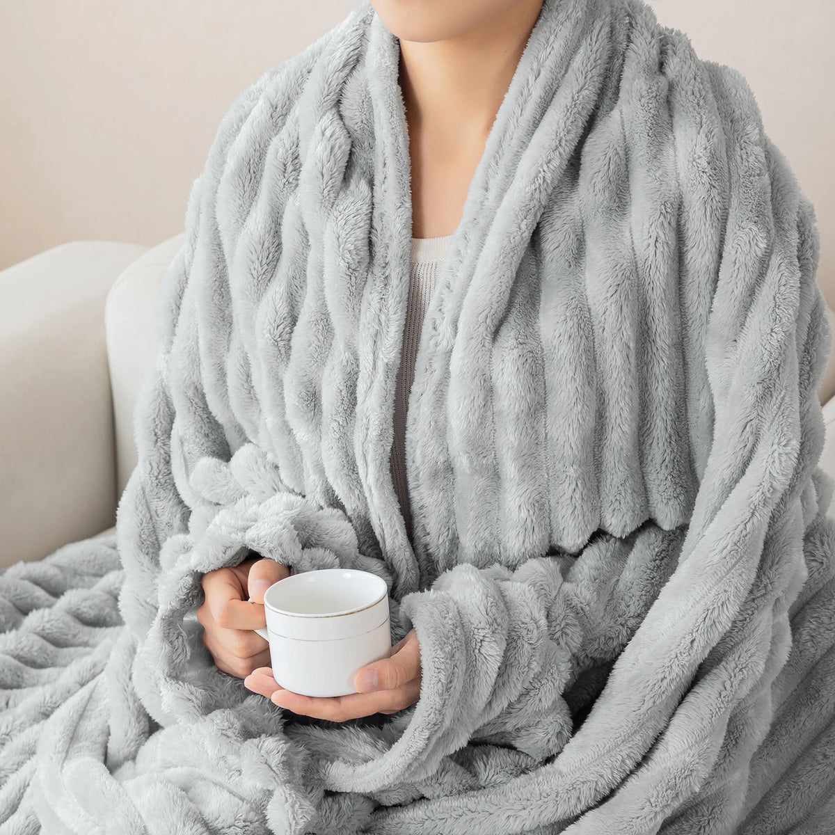 Soft Flannel Blanket – Warm Nap Throw in Multiple Colors, Christmas Gift Blanket
