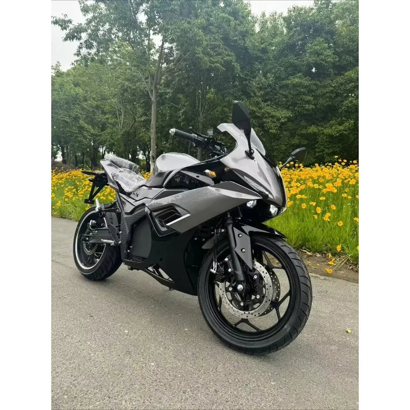 High-Speed Electric Motorcycle – 8000W