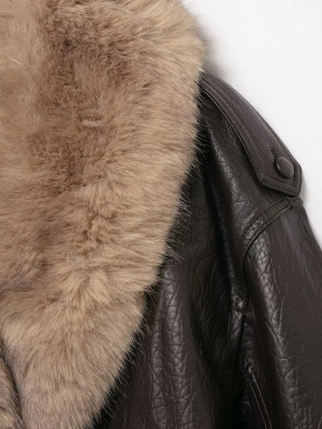 Women's Double-Breasted Faux Fur Collar Leather Bomber Jacket – Loose Warm Streetwear Coat
