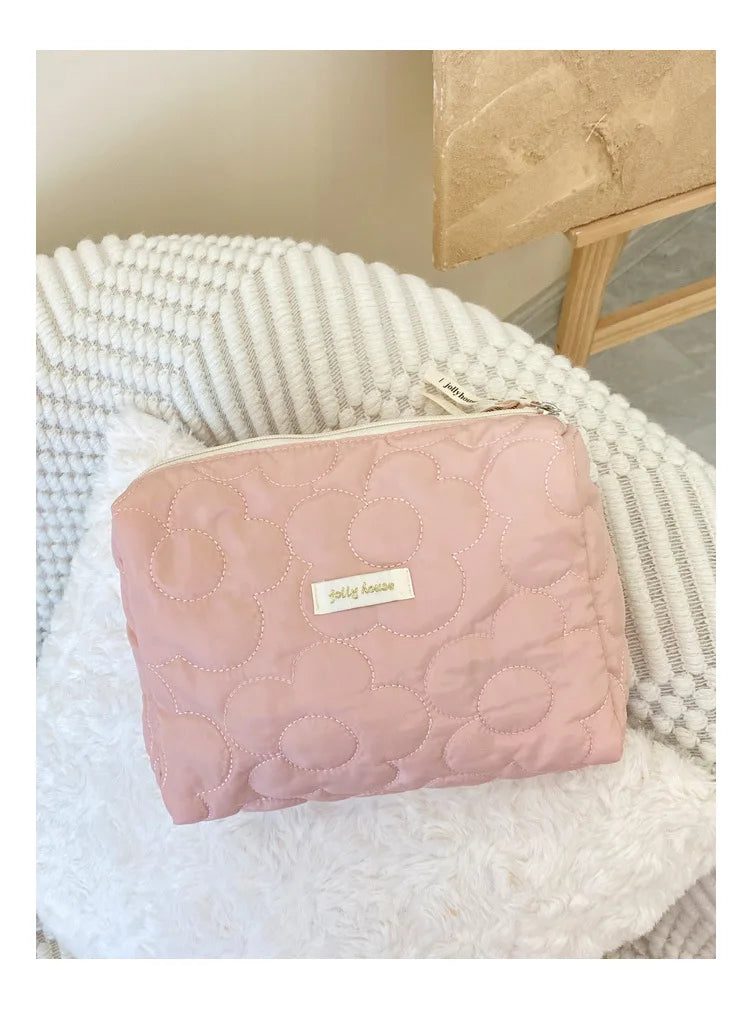 Large Capacity Cosmetic Clutch Bag – Women's Travel Makeup Storage Bag with Zipper