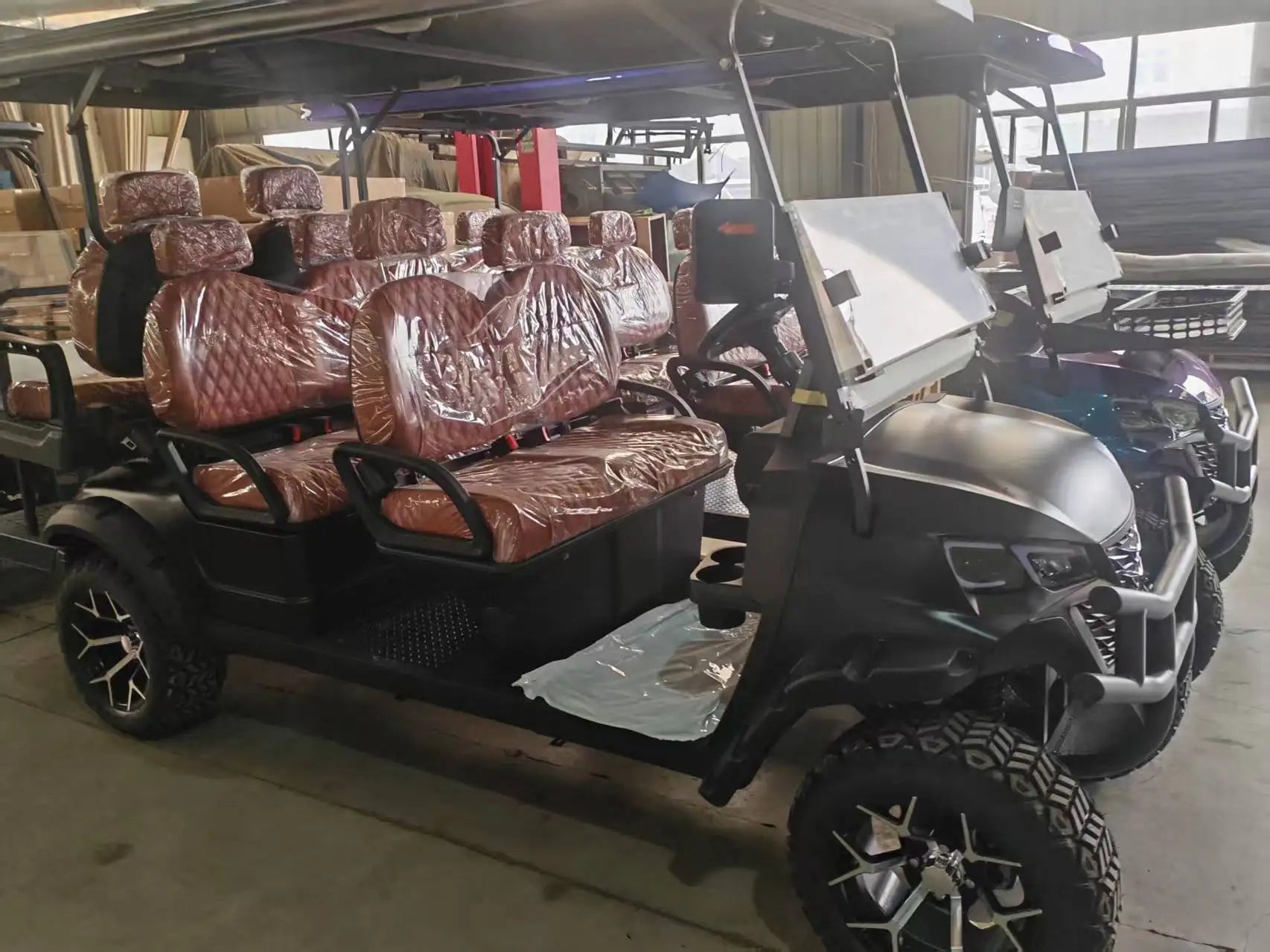Airo The Most Popular 8-seater Electric Golf Carts in the United States, 6+2-seater Sightseeing Carts, and 8-seater Golf Carts