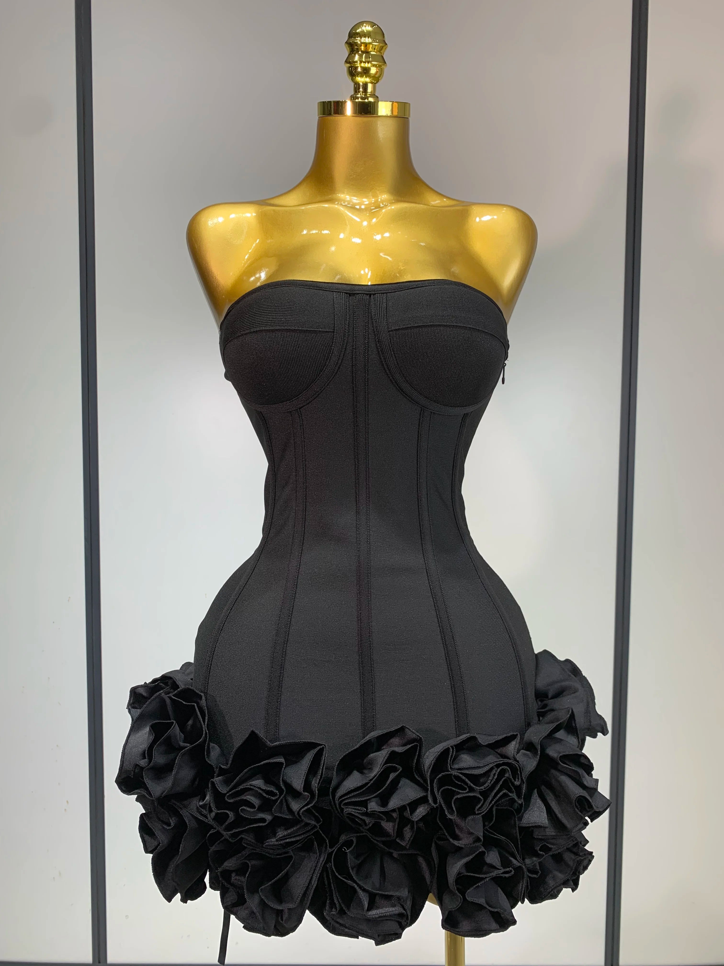 Flower Embellished Strapless Bandage Mini Dress — Backless Bodycon Celebrity Party Dress