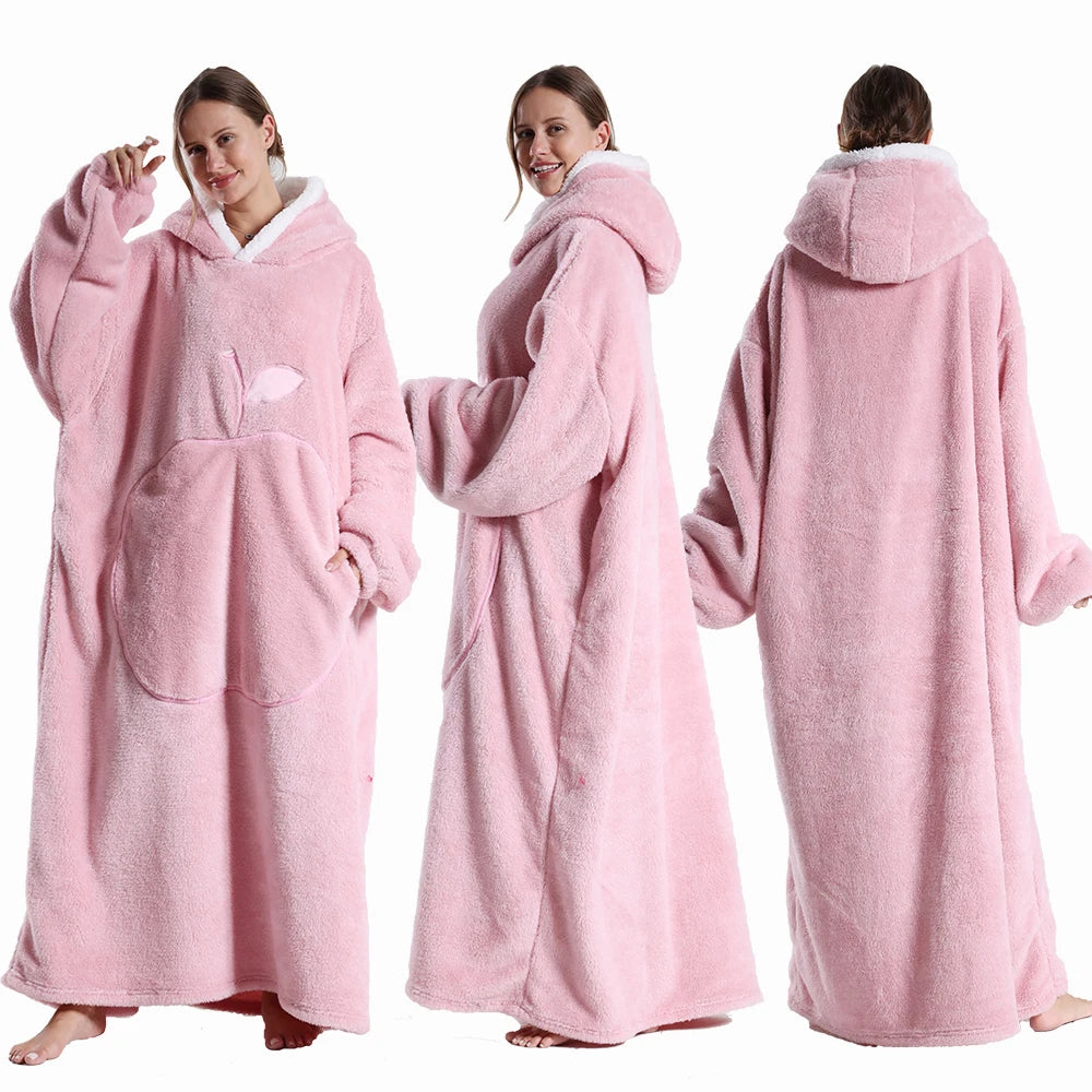 Wearable Hooded Blanket – Long Fleece Comfort with Sleeves