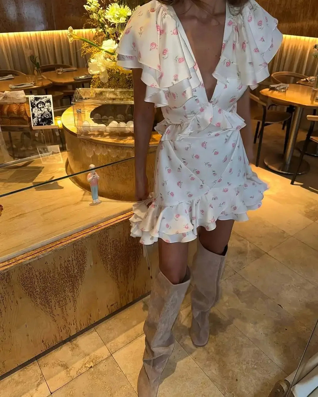 Women's Ruffled Floral Short Skirt – V-Neck Pleated Dress Shorts for Spring & Summer 2026