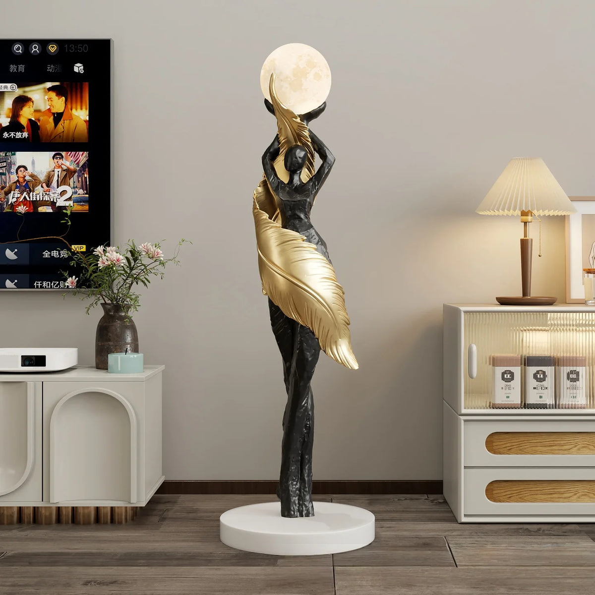Sculptural Resin Lamp – 85 cm LED Accent